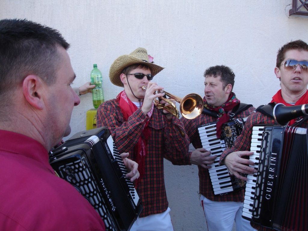 Mići zvončari pul Marčeji 2009. — fotografija 44